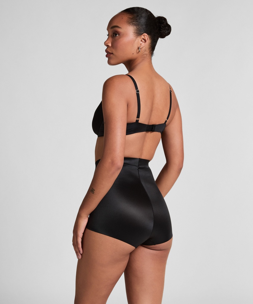 HKM:4