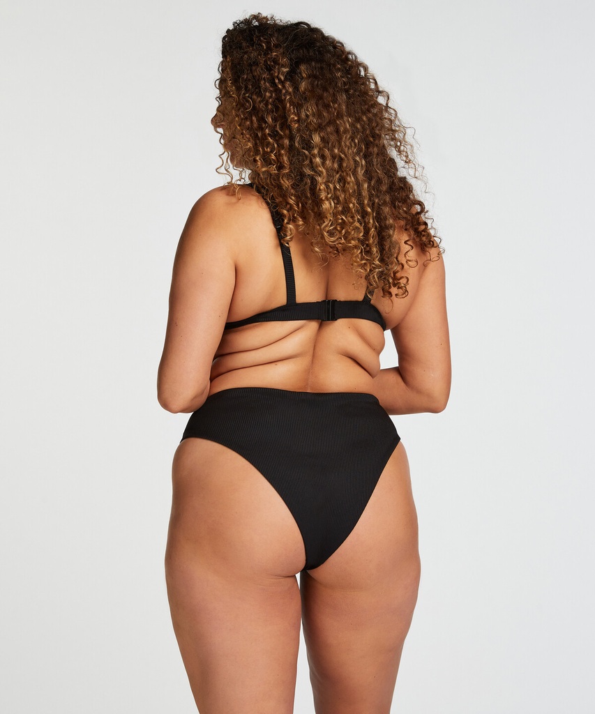 HKM:13